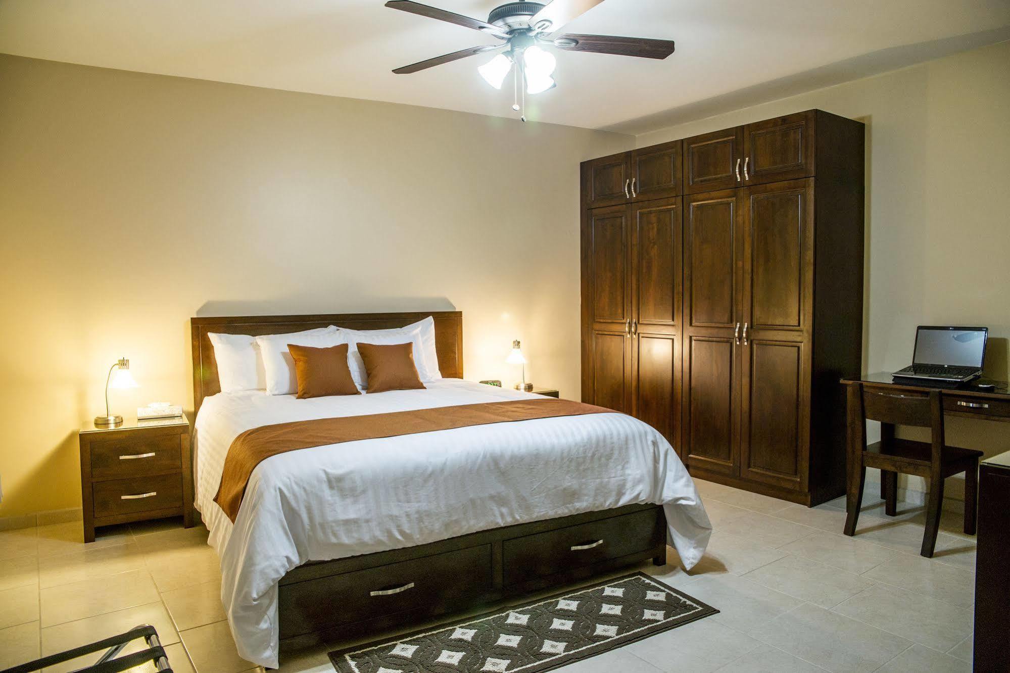 Bugambilias Suites Лорето Екстер'єр фото