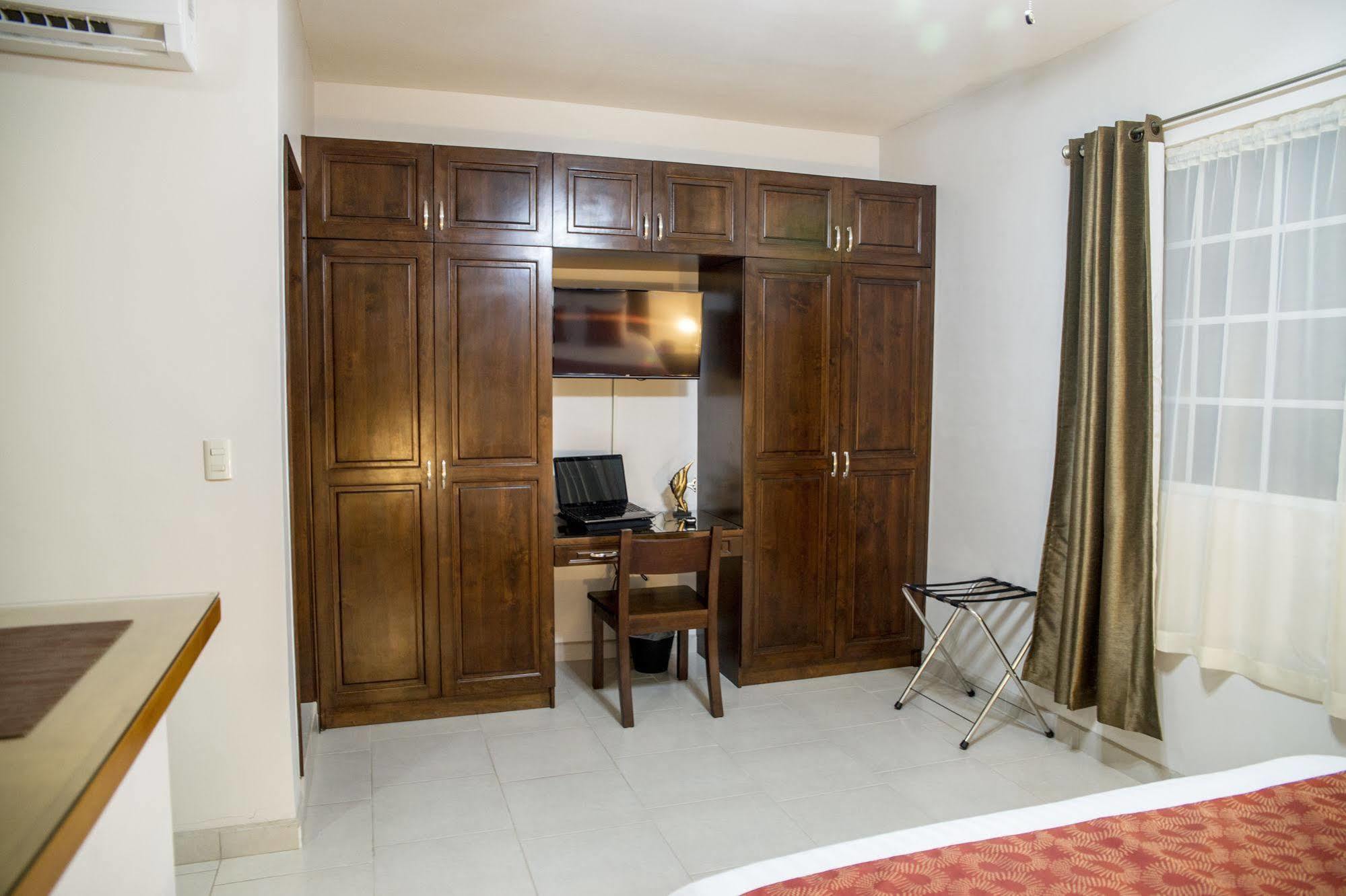 Bugambilias Suites Лорето Екстер'єр фото